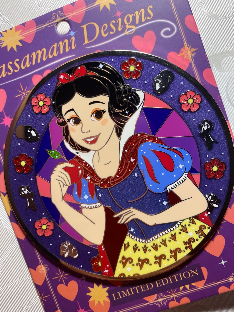 Princess Braids Series Snow White Pin