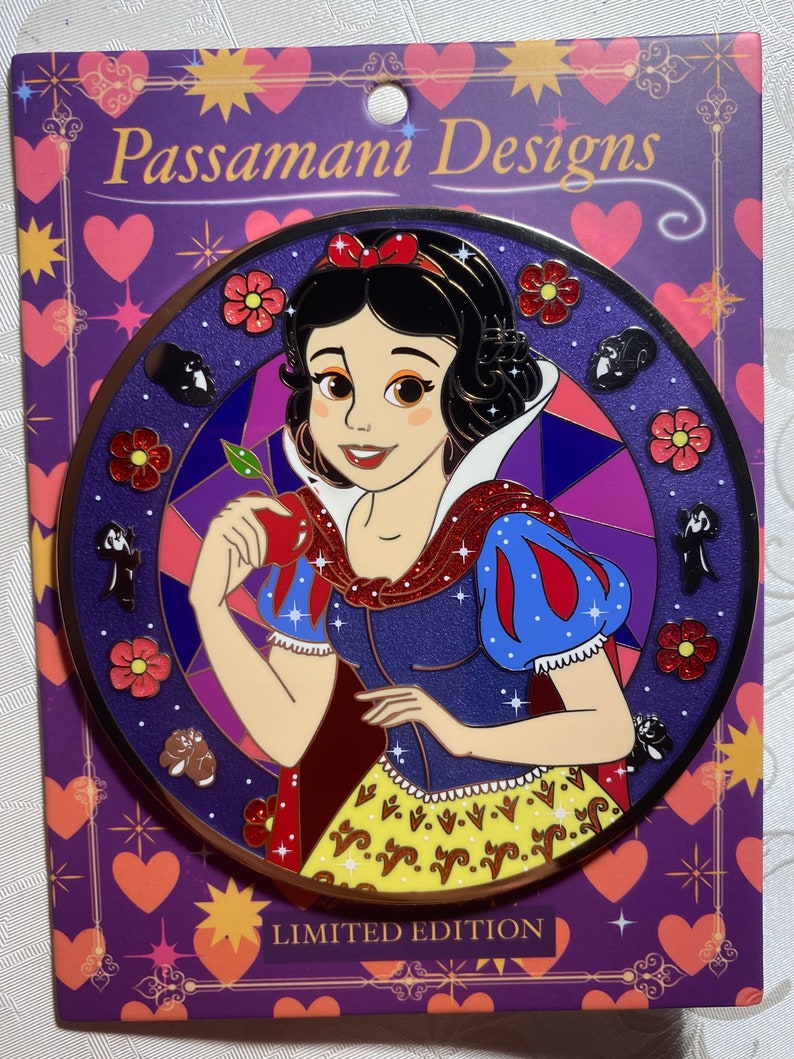 Princess Braids Series Snow White Pin