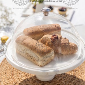 White Marble Cake Stand – Round Pedestal Dessert Display | Elegant Pastry & Bakery Platter | Wedding or Festive Table Centrepiece