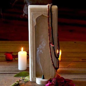White Marble Jharokha Wall Candle Holder – Hand-Carved Indian Lattice Niche for Incense, Tea-lights & Wall Decor