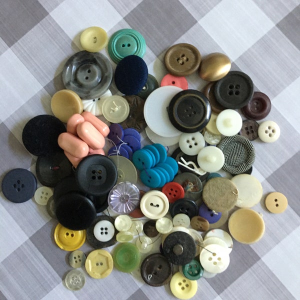 Vintage Sewing Button Lot Scoop of Assorted Craft Buttons Random Sizes Colors Shapes (Lot E)