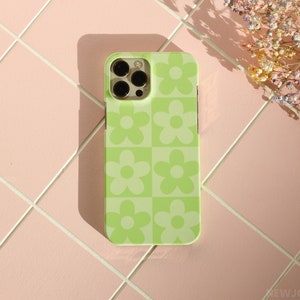 Large Checkerboard Daisy Phone Case, Cute 70's Retro Flowers Sqaures Groovy Pattern iPhone Case, Bright Lime Statement Checker