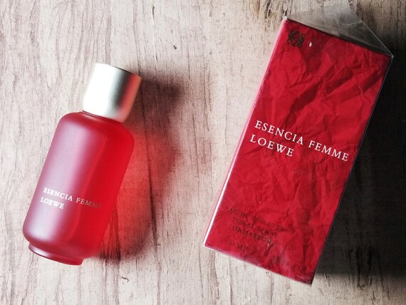 esencia femme loewe roja