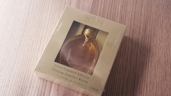 perfume similar to sensi by armani