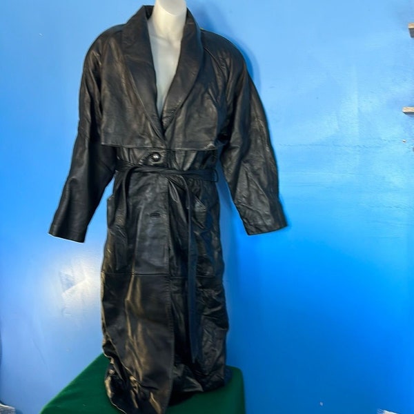 G III Black Leather Belted Trench Coat Size Medium