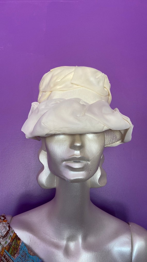 White Cloche Vintage Hat