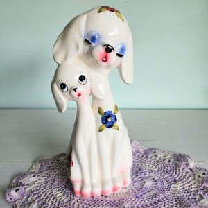 Vintage 1950s Kitsch Eyelash Dog Figurine – Floral Retro Ceramic Puppy Collectible