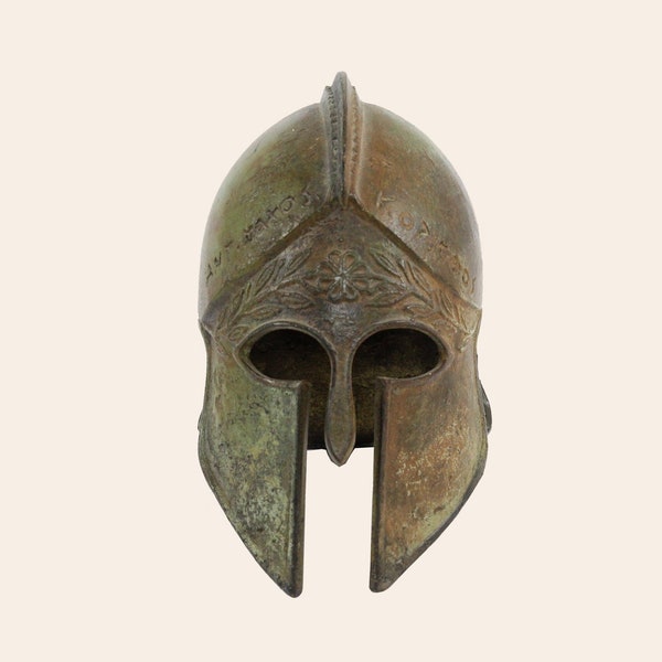 Casque spartiate corinthien grec ancien Feuilles de laurier Front orné Antimahos Bronze gravé Art Qualité Sculpture Musée Copie Verdigris