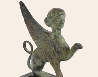 Escultura de la Esfinge Griega Escultura de Bronce Arte Coleccionable Museo Griego Copia Inspirada Verdigris Patina Efecto Un Artefacto Histórico