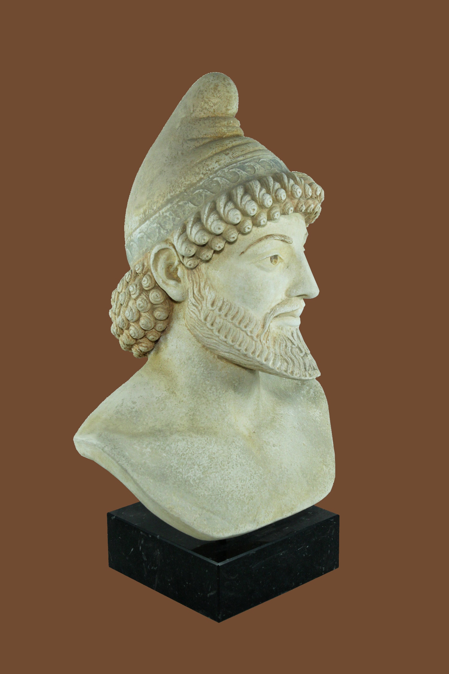 ホメロスの時代のギリシャの戦士アレスの像としても知られています 