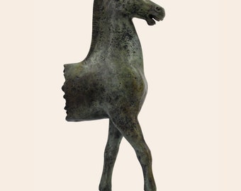 馬の彫刻古代ギリシャのブロンズ像、馬の像の博物館のレプリカの