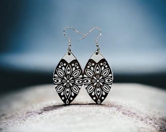 Rounded Diamond Mandala Engraved Earrings