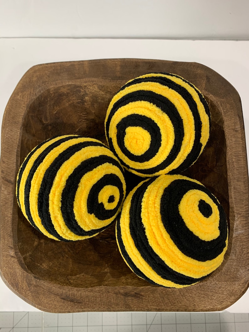 Black and Yellow Bee Home Decor Wreath Attachment Dough Bowl Fillers BumbleBee Decor Balls 4.1\u201d Decorative Yarn Ornament Tiered Tray