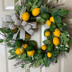 Lemon Lime Wreath: Summer Kitchen Door Decor