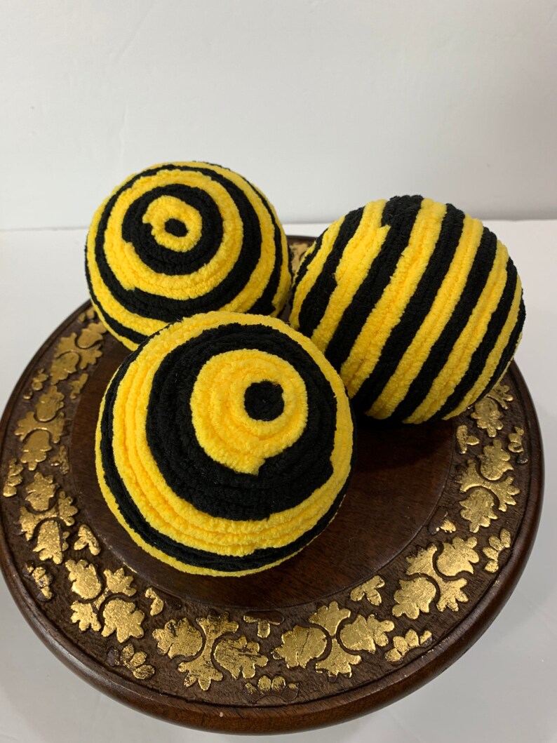 Black and Yellow Bee Home Decor Wreath Attachment Dough Bowl Fillers BumbleBee Decor Balls 4.1\u201d Decorative Yarn Ornament Tiered Tray