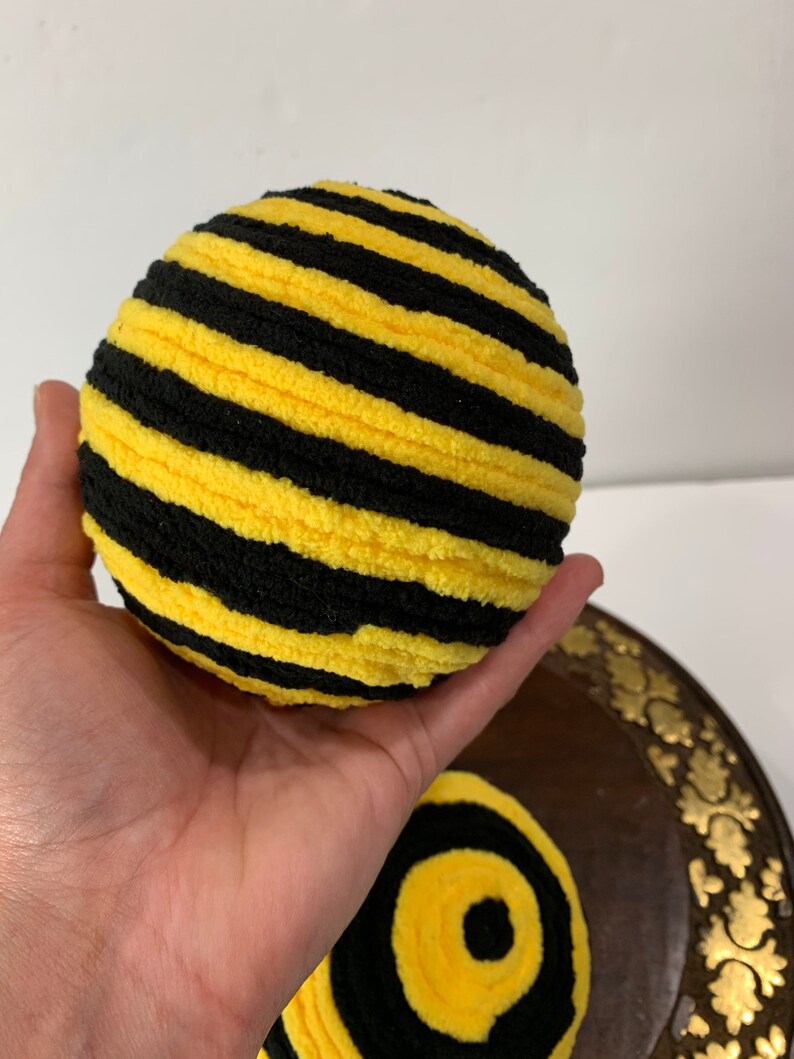 Black and Yellow Bee Home Decor Wreath Attachment Dough Bowl Fillers BumbleBee Decor Balls 4.1\u201d Decorative Yarn Ornament Tiered Tray