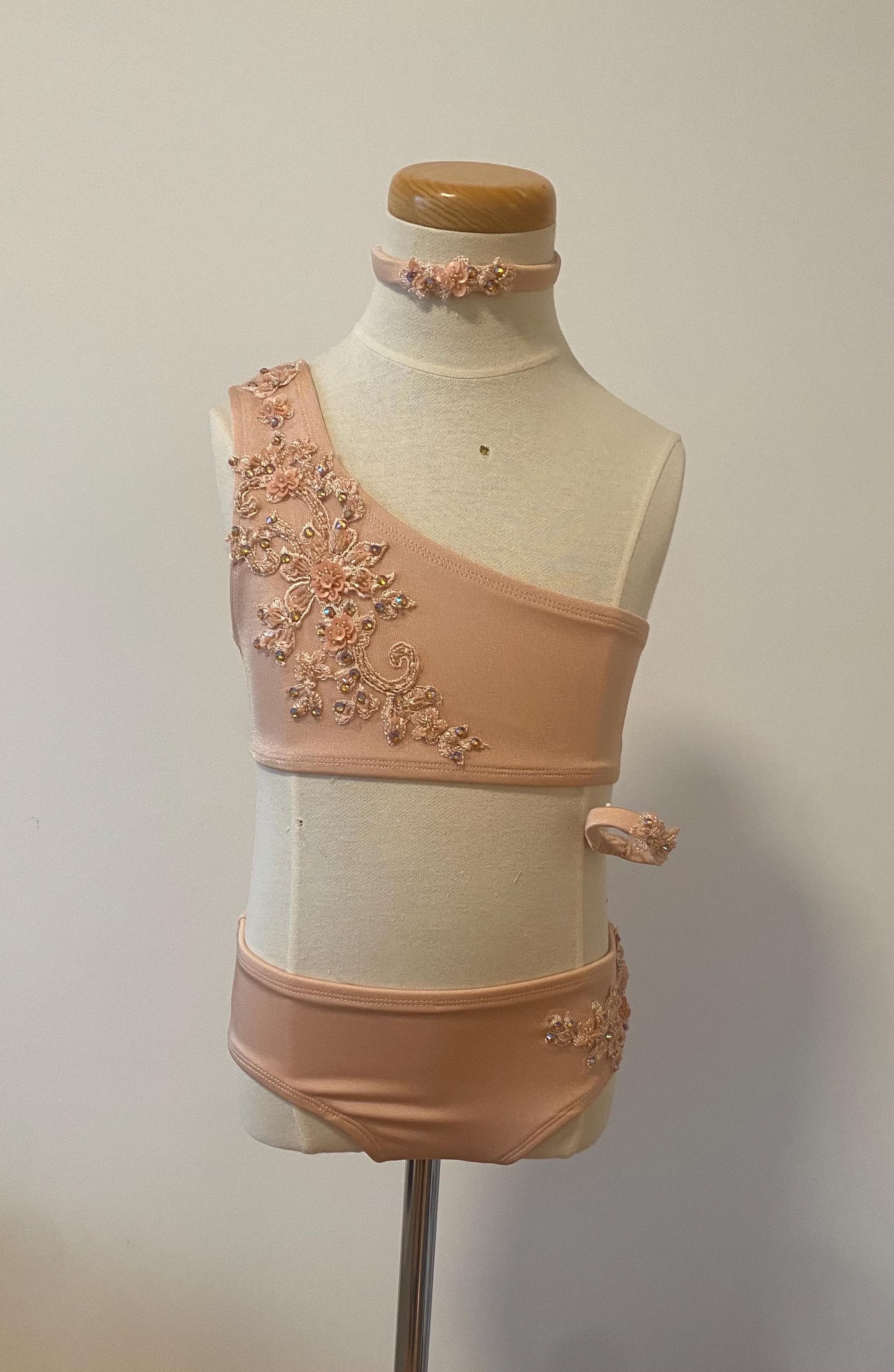 Dance Costume/Appliqués/Rhinestones/ Child Small