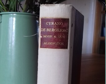 Cyrano de Bergerac: Voyages to the Moon and Sun, Trans. Richard Aldington