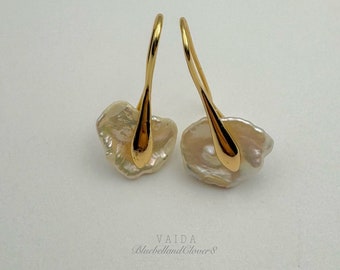 Freshwater Keshi Pearl Earrings, OOAK Keshi Pearl Earrings, Gold Earrings, Wedding Earrings, Bridal Earrings, Pearl Drop Earrings