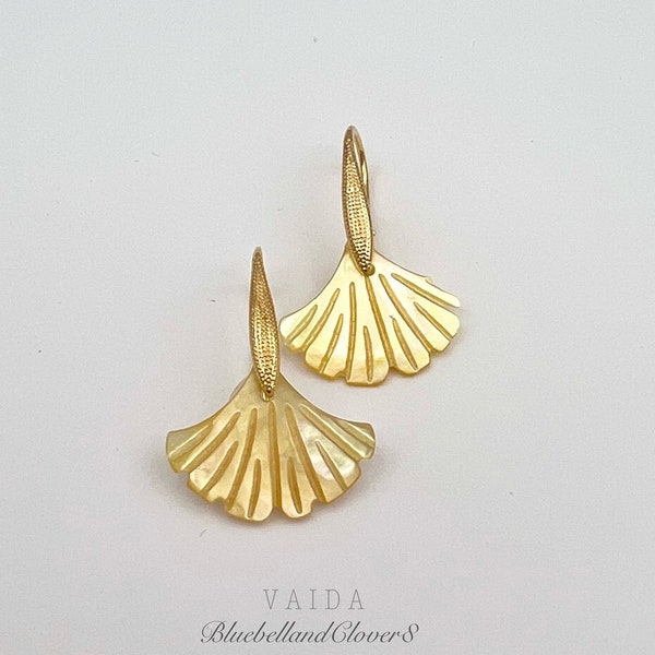 Pearl Fan 18k Gold Earrings | Mother of pearl earrings | Art Deco Earrings | Fan earrings | Bridal peal earrings | Vintage style earrings