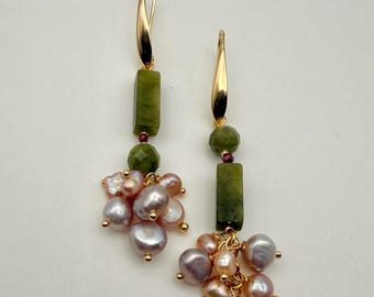 Keshi Pearls and Nephrite jade earrings | Pink Baroque Pearl earrings | Pearl drop earrings | Statement earrings | Nephrite jade earrings