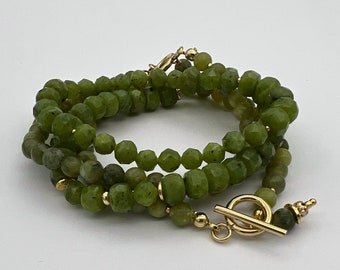 Jade Bracelet, Canada Jade Bracelet, Natural Canadian Nephrite Jade, Jade bracelet with gold spacers & toggle