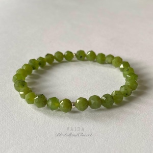 Jade Bracelet, Canada Jade Bracelet, Natural Canadian Nephrite Jade, Natural nephrite, Jade bracelet with silver spacers