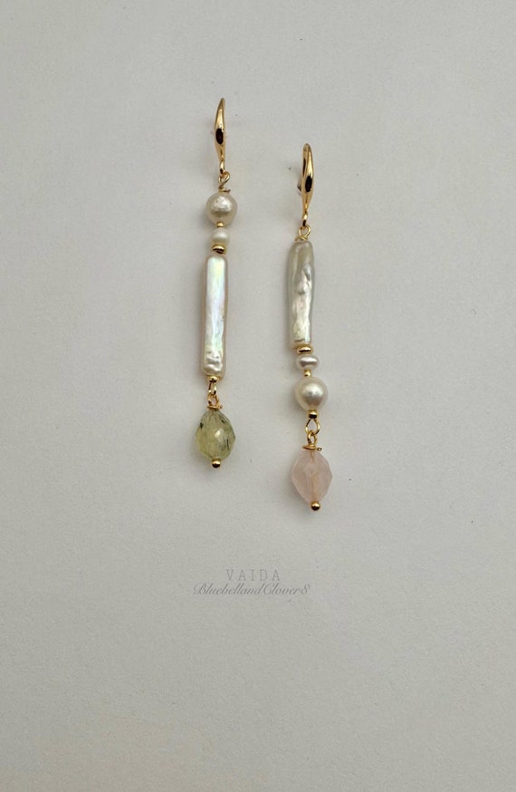 Biwa Pearl asymmetric Earrings | Biwa Pearl drop earrings | Baroque Pearl earrings | Pearl drop earrings | Dainty earrings