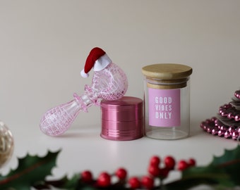 BEST CHRISTMAS GIFT: 5 Inch Girly Glass Pipe, Grinder and Airtight Glass Jar.