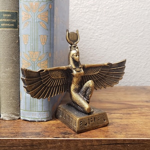 Egyptian Goddess Isis Statue - Ancient Egypt Figurine- Made in Egypt
