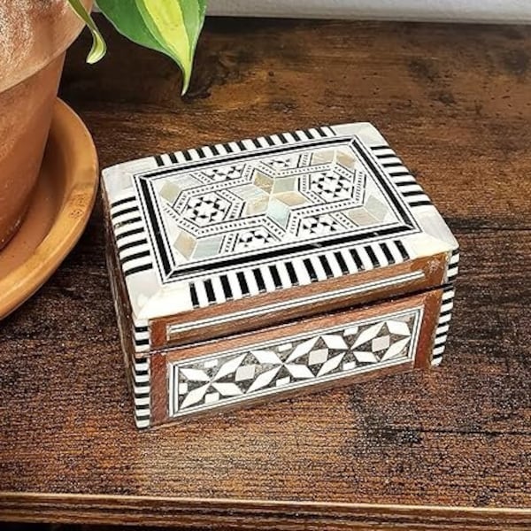 Egyptian Wooden Jewelry Box with "Mother of Pearl" Inlaid - Unique Egypt Gift Container - Arabesque Pattern Design - Velvet Lined