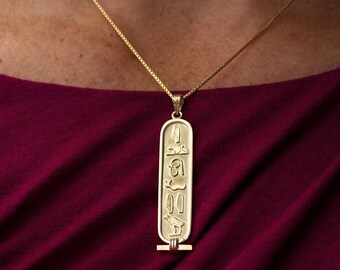 14K Gold Personalized Cartouche Pendant 