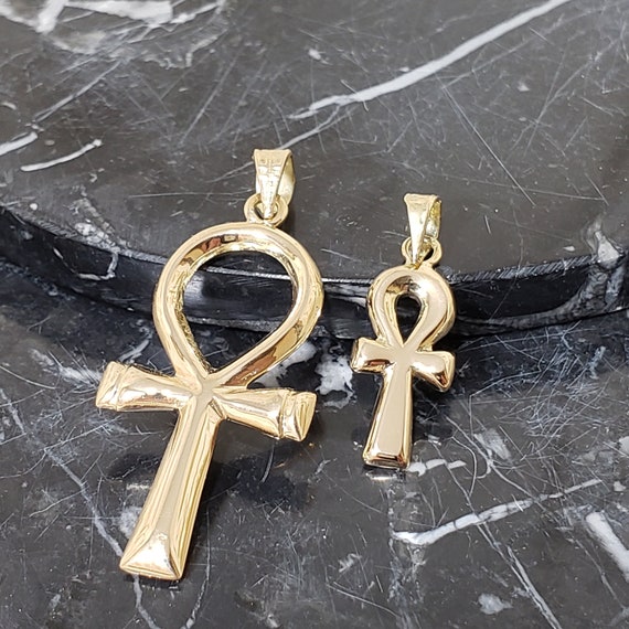 18k gold ankh pendant deals