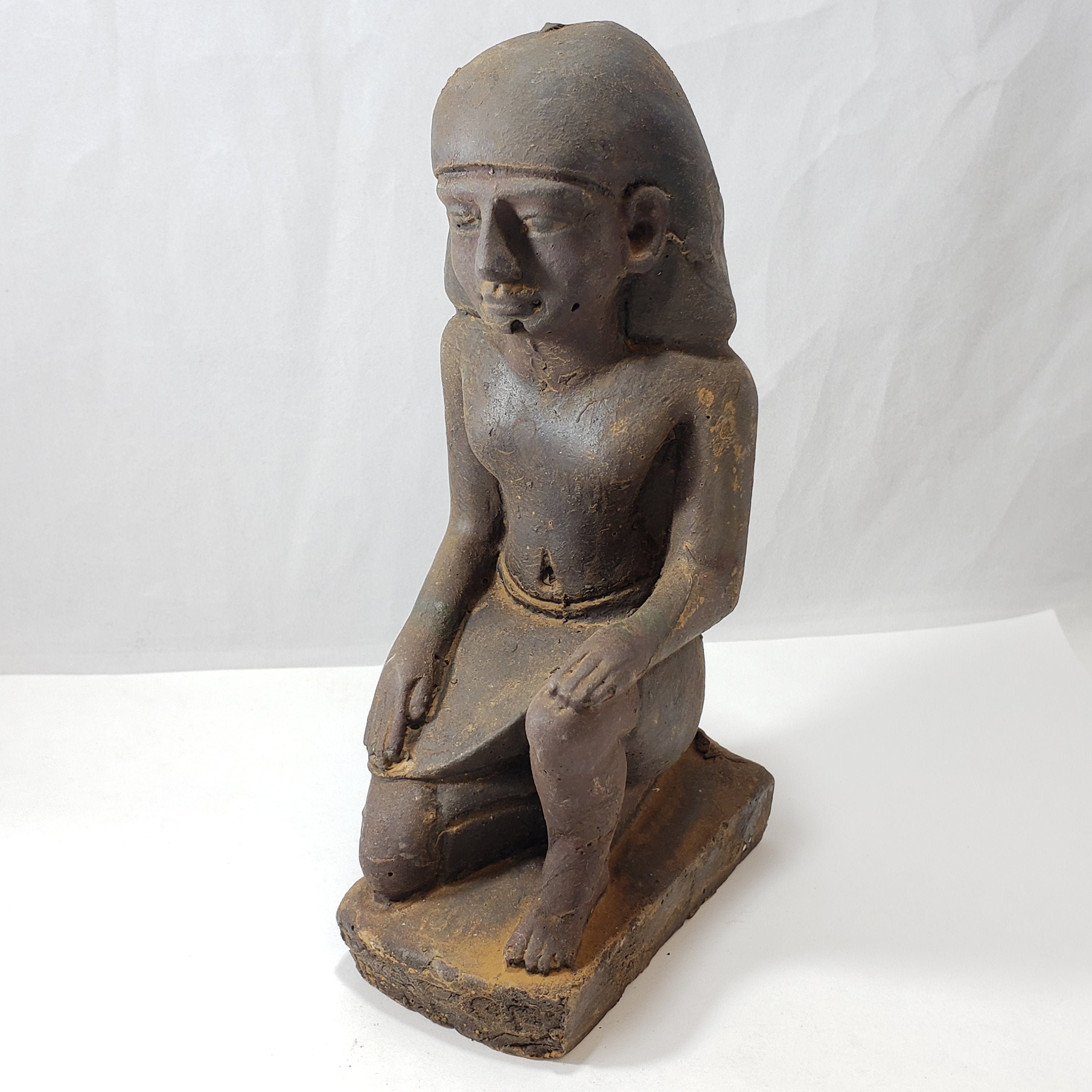 Kneeling Egyptian Pharaoh Statue Made in Egypt | Etsy