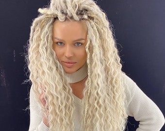 Uitbreiding witte dreadlocks golf / witte dreadlocks DE / boho krullen / krul extensies / dreads krullen op het hele hoofd /dreadlocks extensies