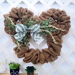 Pixie Dust - Mickey & Minnie Spring Burlap Wreath - Burlap, Green, and White