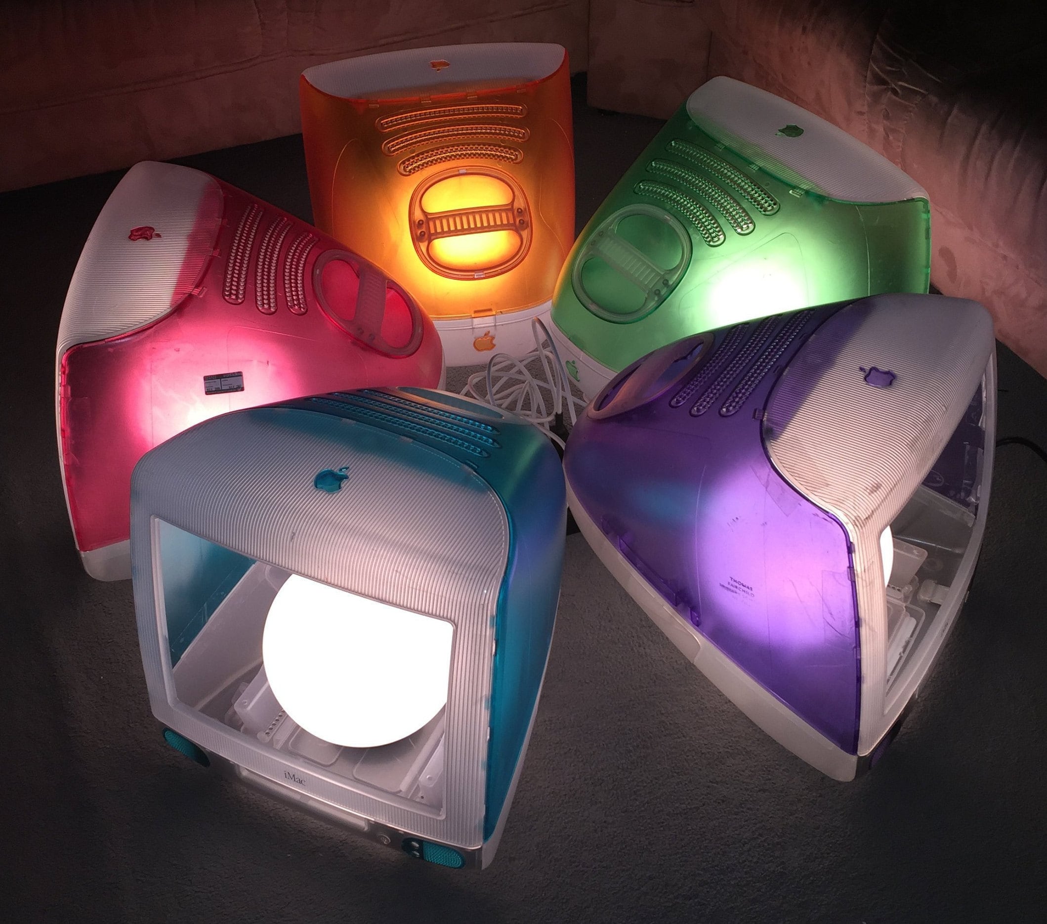 Multi-coloured iMac tables, three, four or five units Multi-coloured iMac tables, three, four or five units