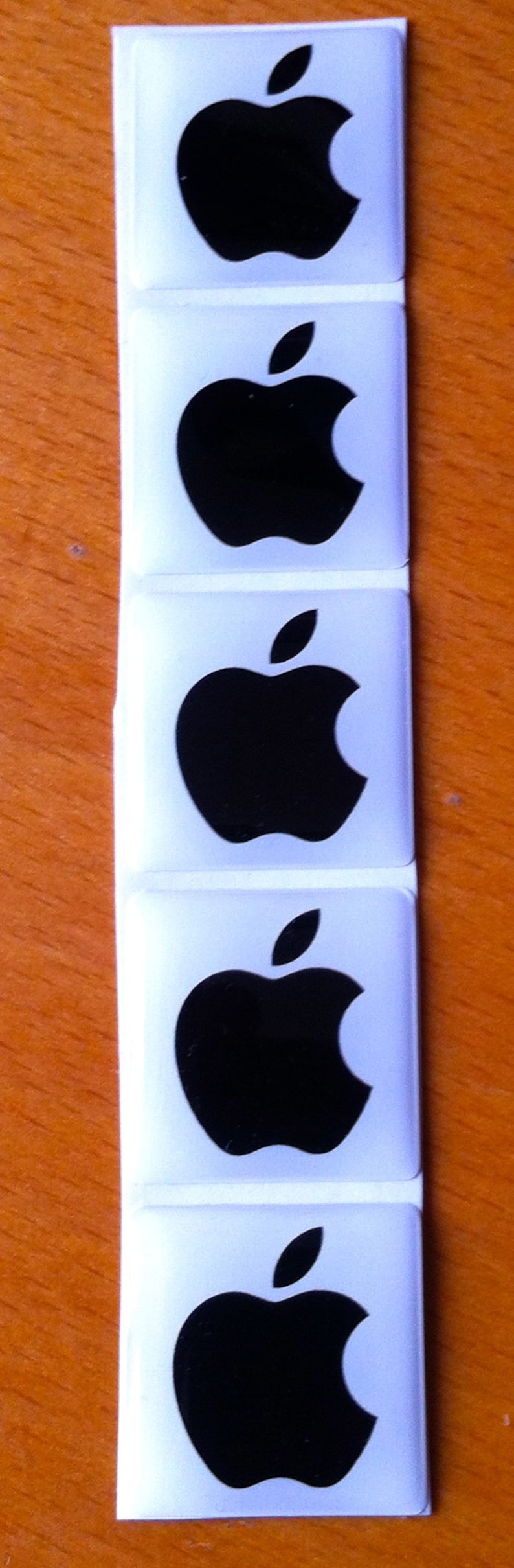 Apple adhesive 'Domed' case badge in BLACK, 25x25mm image 7