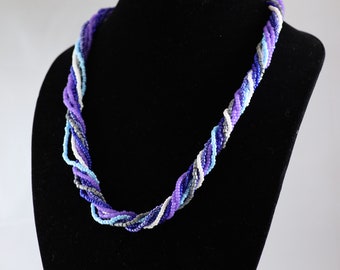 Collier Multi-rangs De Perles De Verre Grises - Longueur 15 à 18 Pouces - Occasion Style Ethnique
