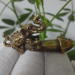 Creativity Chinese Old Solid Bronze Statue Elephant Pendant Keyring