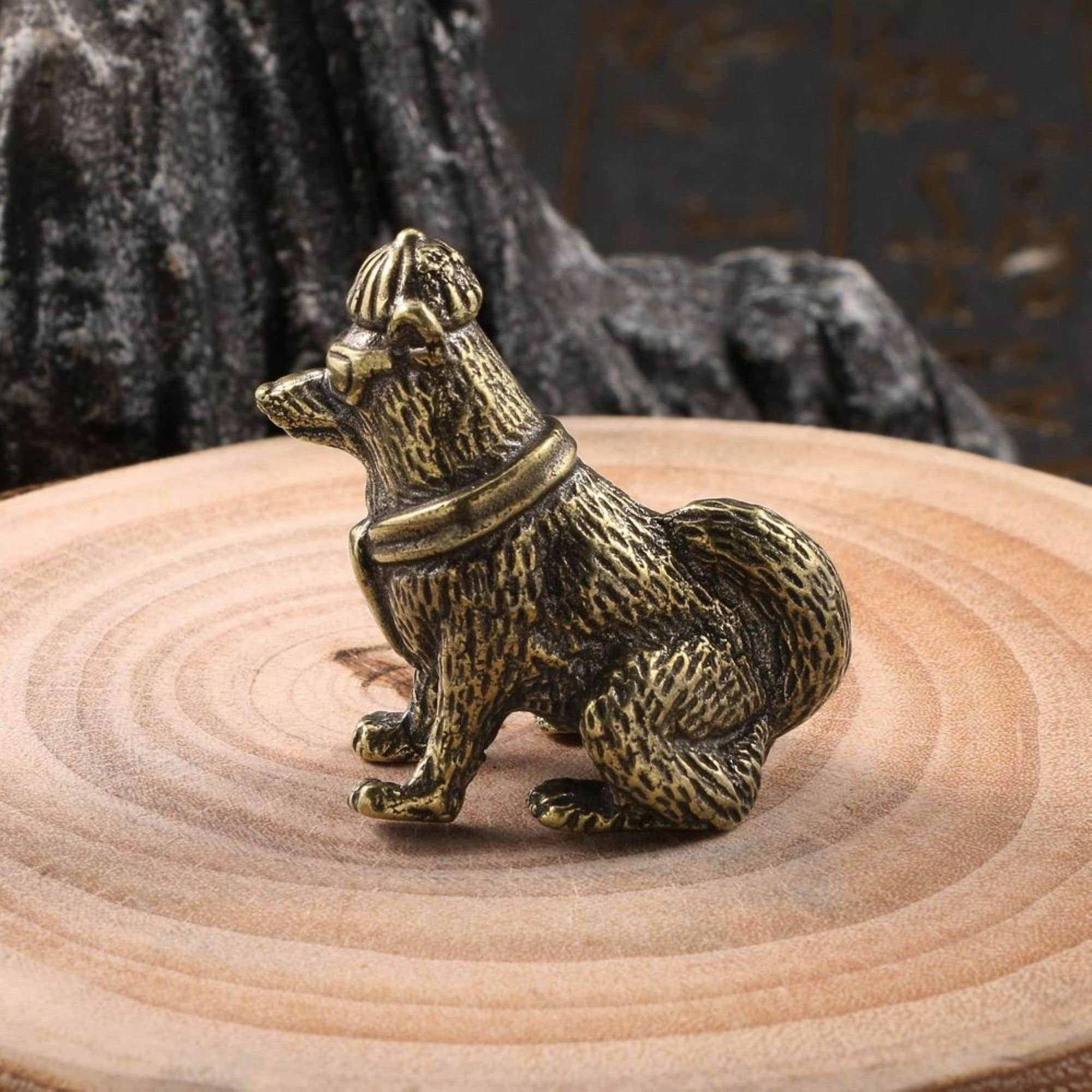 真鍮のダックスフンドの置物アンティーク