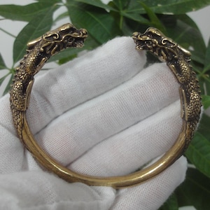 Creactive Antiqued Chinese Solid Brass Domineering Double Dragon Head Bangle