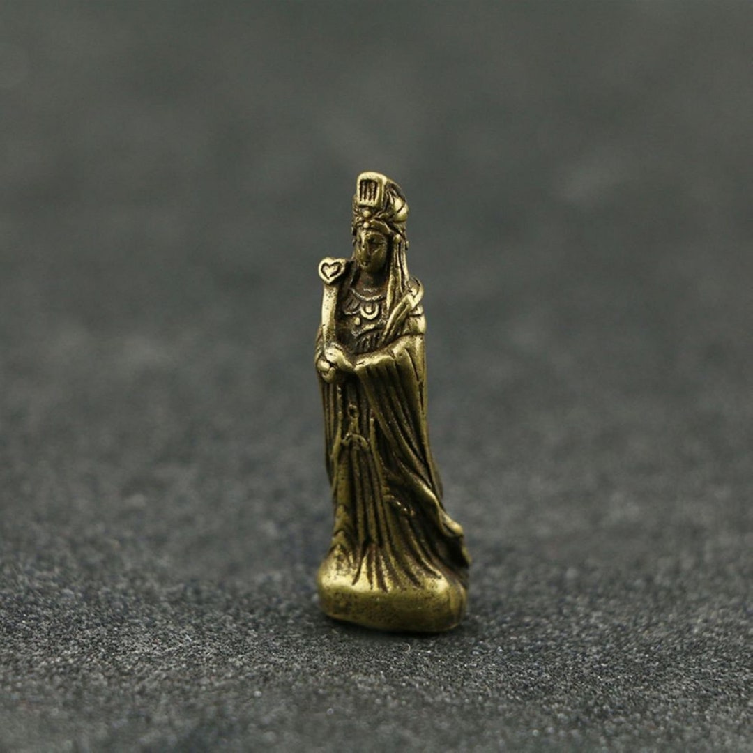 アンティークの小さな南シナ海の「観音」ブロンズ仏教像コレクション