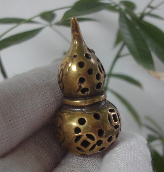 Antiqued Chinese Bronze Gourd Pendant: Hollow Flo… - image 3