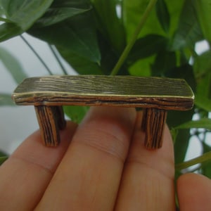 Prydnad Liten Bänk Antik Kinesisk Massiv Mässing Statyett