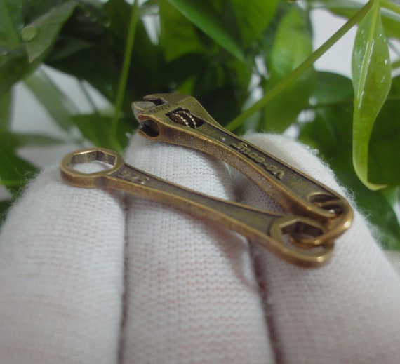 Creativity Chinese Old Solid Bronze Small Cute Wr… - image 4