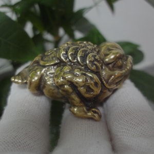 Old Solid Brass Wealth Crapaud Toad Statue Figurine Sculpture FengShui Decor