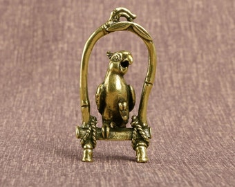 Vintage Creativity Chinese Old Solid Bronze Parrot Pendant