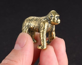 Chinese Old Solid Bronze Gorilla Statue Animal Sculpture