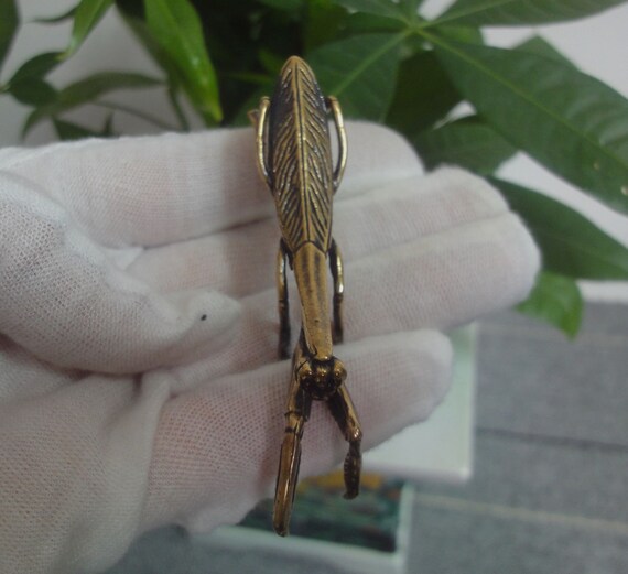 Retro Solid Brass Praying Mantis Figurine Statue Insect Sculpture